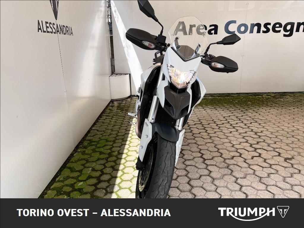 DUCATI Hyperstrada 821 